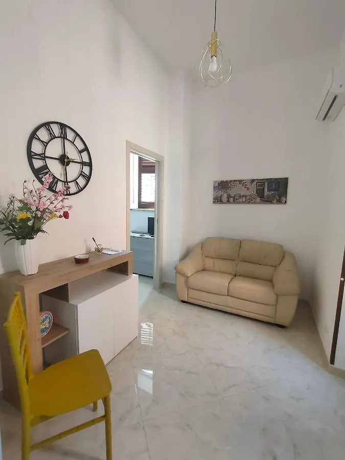 Casa Vacanze L' Angolo Dei Mori Apartment Termini Imerese Italy